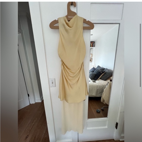Reformation Logan Silk Dress - Picture 3 of 8